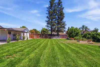 6244 Robin Avenue, Livingston, CA 95334 - Photo 32