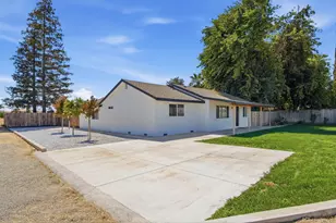6244 Robin Ave, Livingston, CA 95334 - Photo 6