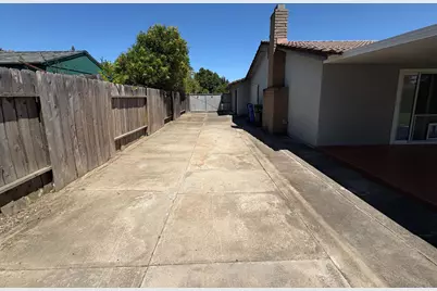 24 Brodie Drive, Galt, CA 95632 - Photo 8