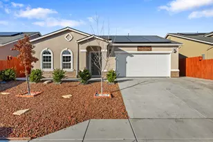 1237 E Orange St, Avenal, CA 93204 - Photo 2