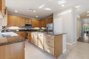 5533 Dunlay Dr, Sacramento, CA 95835 - Photo 22
