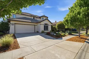 5533 Dunlay Dr, Sacramento, CA 95835 - Photo 2