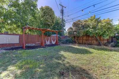 3216 Churchill Road, Sacramento, CA 95864 - Photo 12