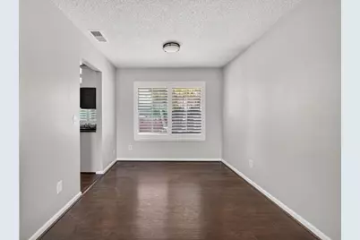 10036 Vanguard Drive, Sacramento, CA 95827 - Photo 6