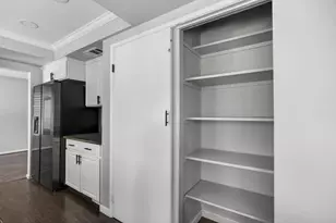 10036 Vanguard Dr, Sacramento, CA 95827 - Photo 10