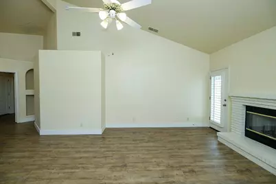 1108 Valencia Court, Modesto, CA 95350 - Photo 12