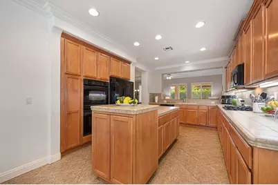 60 Montilla Circle, Sacramento, CA 95835 - Photo 24