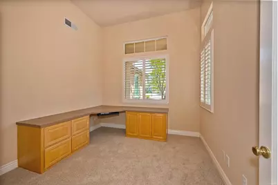 3572 Pacifica Lane, Elk Grove, CA 95758 - Photo 10