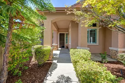 3572 Pacifica Lane, Elk Grove, CA 95758 - Photo 4