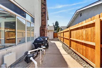 1110 Cottonwood Drive, Roseville, CA 95661 - Photo 72