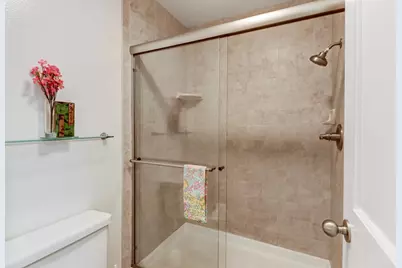 24 Adelphi Court, Sacramento, CA 95825 - Photo 36