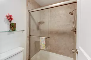 24 Adelphi Ct, Sacramento, CA 95825 - Photo 36