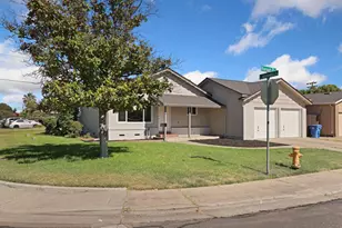 436 N Fremont St, Manteca, CA 95336 - Photo 2