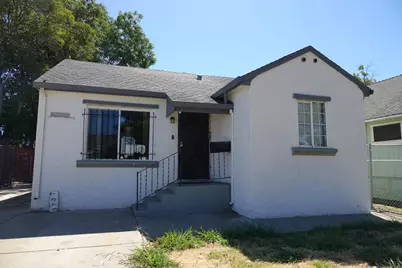3737 32nd Street, Sacramento, CA 95820 - Photo 1