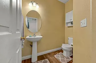 63 Maia Ct, Merced, CA 95341 - Photo 12