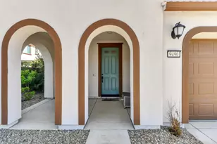 9490 Cheverny Wy, Sacramento, CA 95829 - Photo 10
