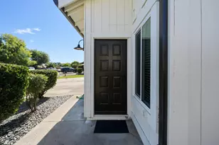 414 Cameron Way, Roseville, CA 95678 - Photo 4