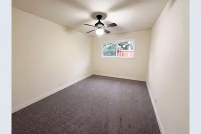 2605 Waterton Way, Sacramento, CA 95826 - Photo 4