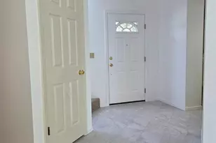 2717 Hoffman Woods Ln, Carmichael, CA 95608 - Photo 16