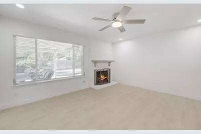 8924 Sawtelle Way, Sacramento, CA 95826 - Photo 18