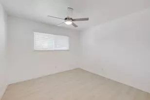 8924 Sawtelle Way, Sacramento, CA 95826 - Photo 22