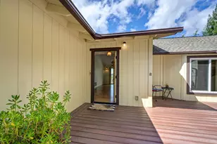 13894 Hemlock Dr, Penn Valley, CA 95946 - Photo 4