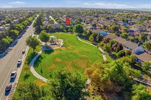1632 Black Bear St, Roseville, CA 95747 - Photo 30