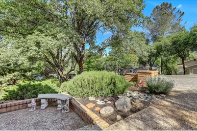 17789 Jayhawk Drive, Penn Valley, CA 95946 - Photo 44