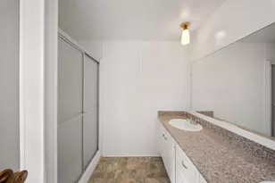 West Ln, Stockton, CA 95210 - Photo 24