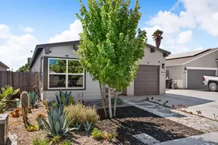 449 Stein Way, Waterford, CA 95386 - Photo 2
