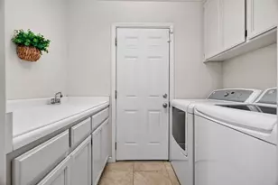 1824 Aberdeen Ct, Manteca, CA 95337 - Photo 18