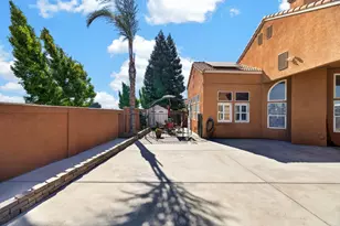 1824 Aberdeen Ct, Manteca, CA 95337 - Photo 32