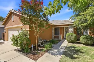 5309 Fox Trotter Way, Elk Grove, CA 95757 - Photo 2