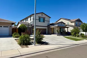 2668 N Blue Sedge St, Manteca, CA 95337 - Photo 2
