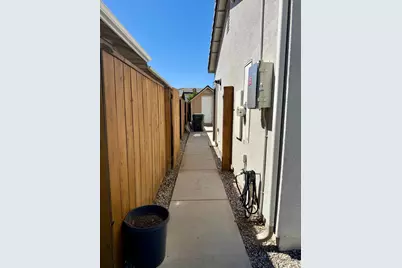 2668 N Blue Sedge Street, Manteca, CA 95337 - Photo 68