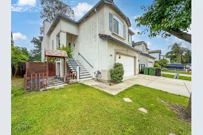 8953 Forked Creek Way, Elk Grove, CA 95758 - Photo 6