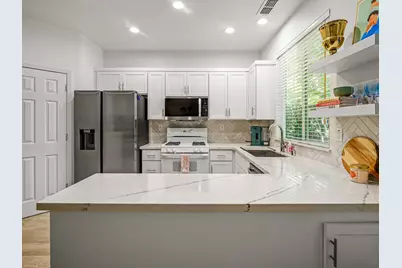 2627 I Street, Sacramento, CA 95816 - Photo 4
