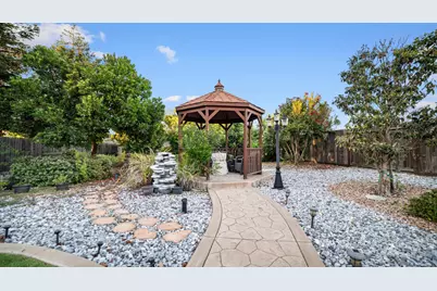3931 Aplicella Court, Manteca, CA 95337 - Photo 44