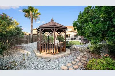 3931 Aplicella Court, Manteca, CA 95337 - Photo 50