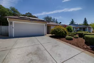 1412 Love Way, Auburn, CA 95603 - Photo 2