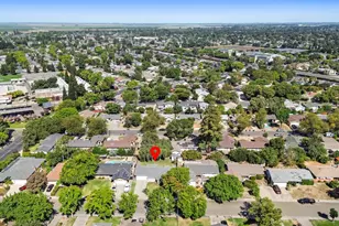 7523 Oak Creek Dr, Stockton, CA 95207 - Photo 2