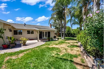 2121 Eastwood Court, Modesto, CA 95355 - Photo 28