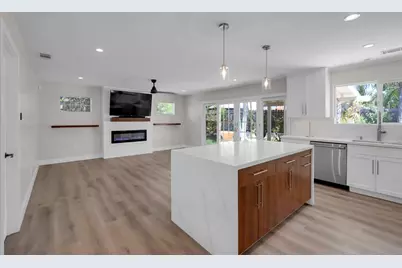2121 Eastwood Court, Modesto, CA 95355 - Photo 4