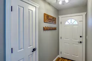 5560 Crossbill Ln, Diamond Springs, CA 95623 - Photo 6