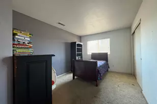 1859 Oakley Ct, Stockton, CA 95206 - Photo 8