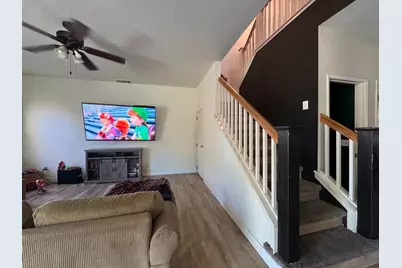 1859 Oakley Court, Stockton, CA 95206 - Photo 4