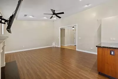 2175 Beechwood Court, Hanford, CA 93230 - Photo 14
