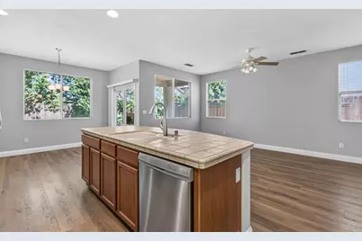 1780 Hiawatha Drive, Roseville, CA 95747 - Photo 6
