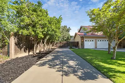 845 Independence Drive, Tracy, CA 95376 - Photo 4