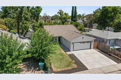 714 Burkett, Stockton, CA 95205 - Photo 2